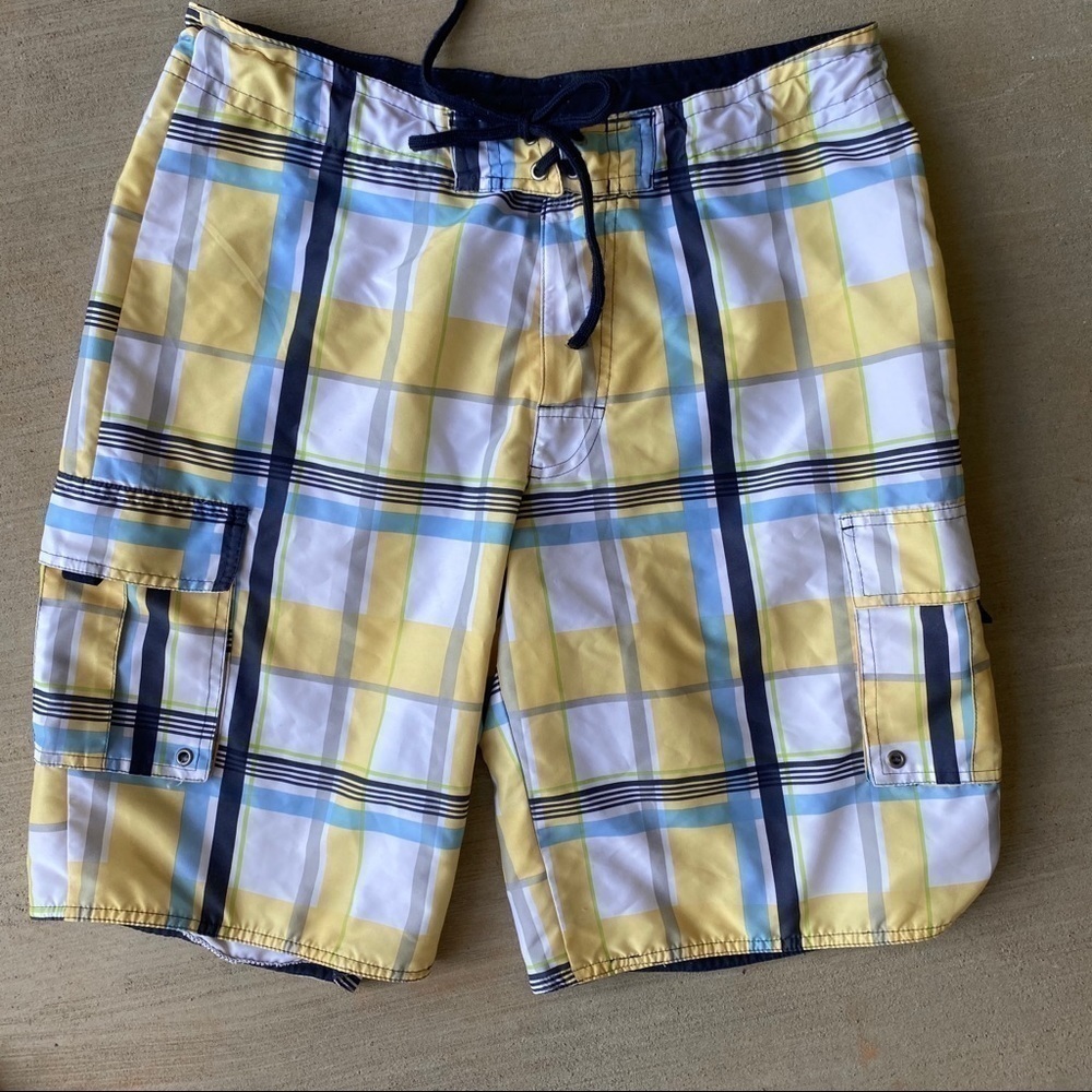 4/25 Red camel yellow plaid swim trunks